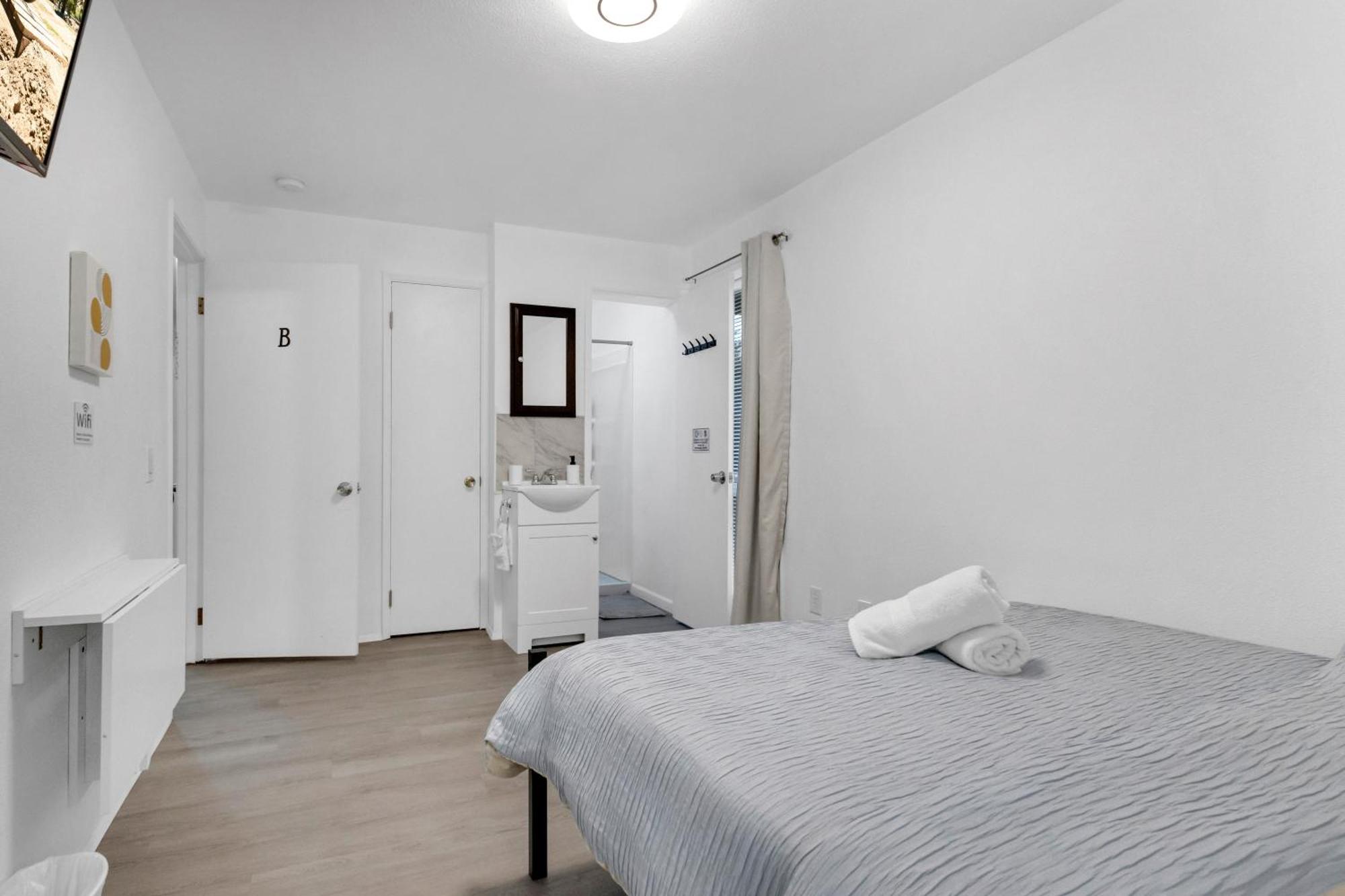 Central Bellevue House Экстерьер фото