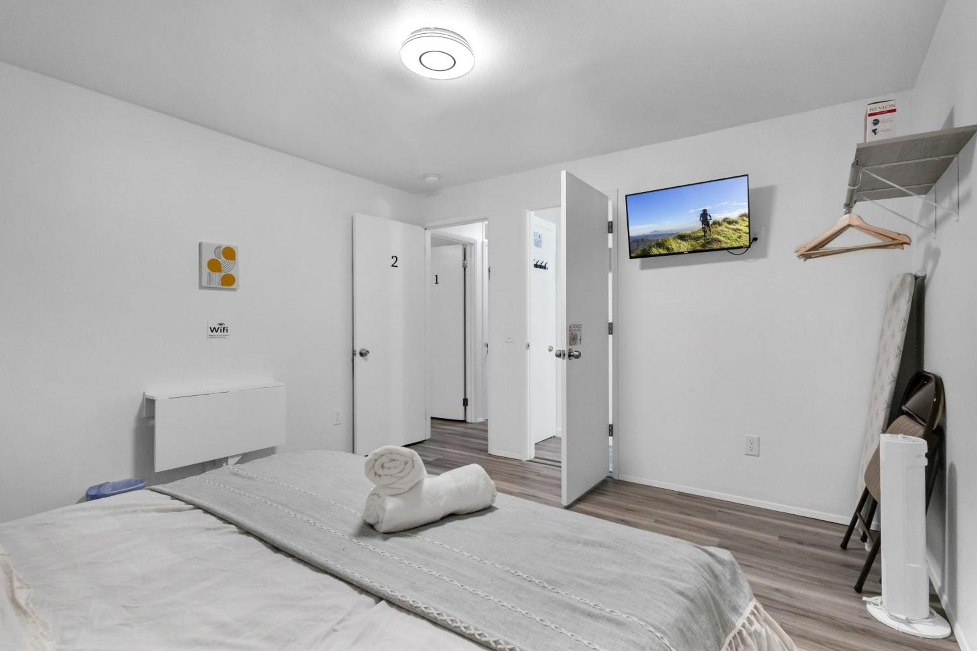 Central Bellevue House Экстерьер фото