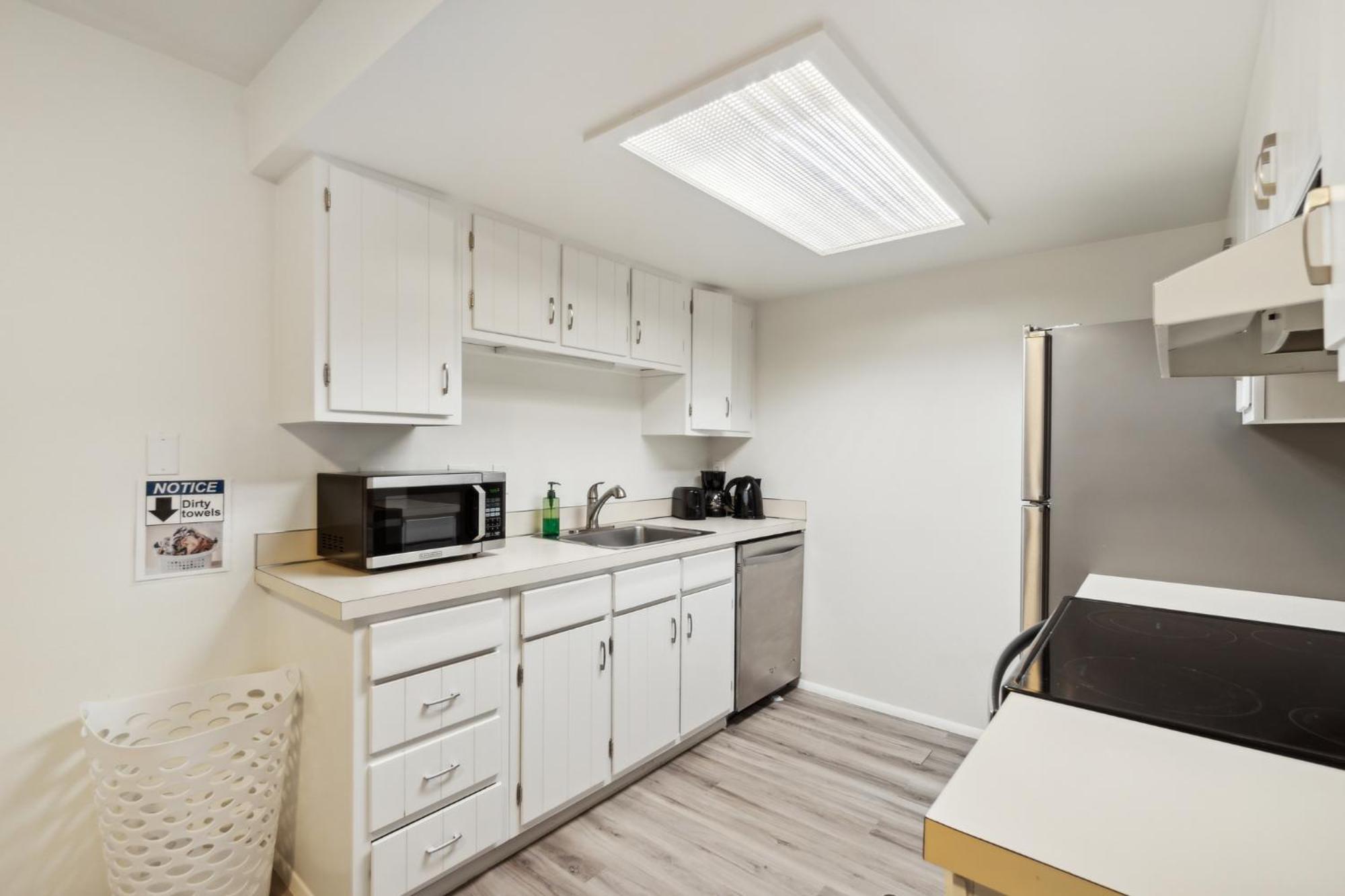 Central Bellevue House Экстерьер фото